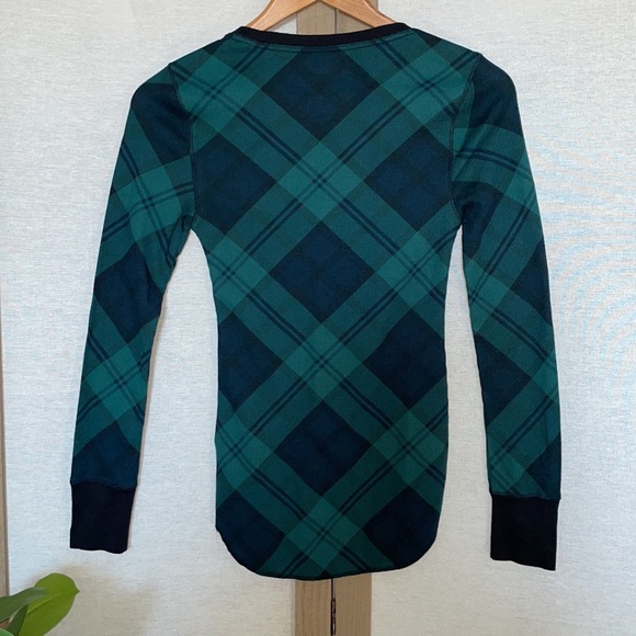 Old Navy Green/Black/Navy Plaid Thermal Top, XS - Picture 2 of 6